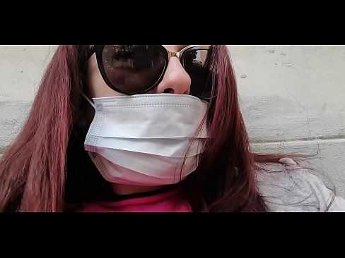 ❤️ Nicoletta analipiza kisasi kwa jirani yake na kukojoa kwenye karakana yake (Karantini Maalum ya Covid19 ya Italia) ❌ ️❤
